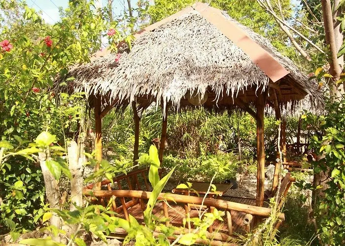 Bantayan Island Nature Park And 渡假村